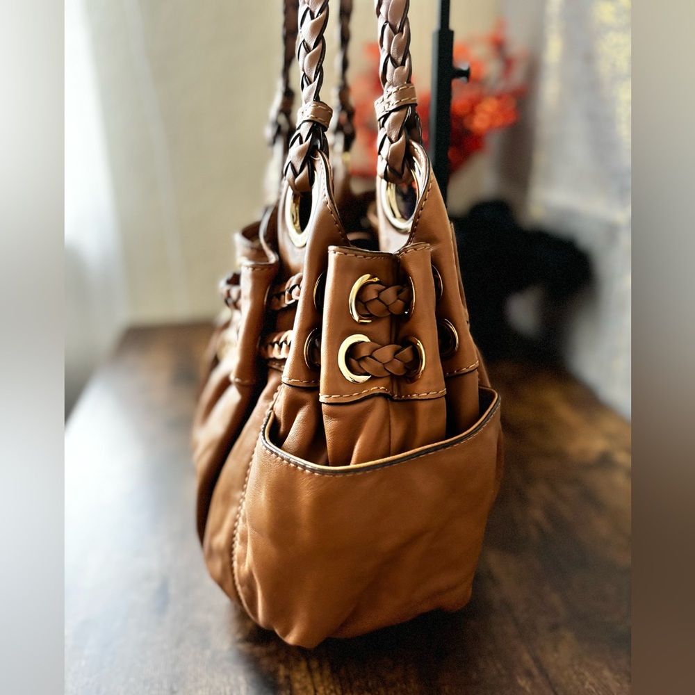 Michael Kors Braided Astor Grommet Satchel EUC - Picture 5 of 14